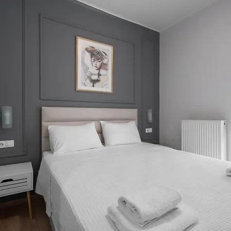 #luxlikehome Urban Escape Apartment Thessaloniki